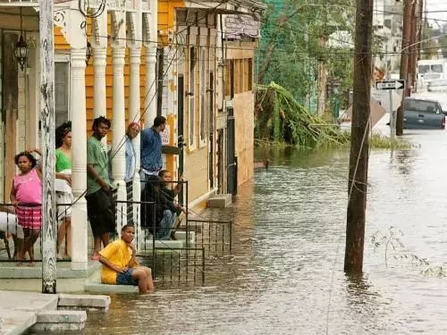 郑州暴雨死亡6000人是真的吗？真相与谣言的边界