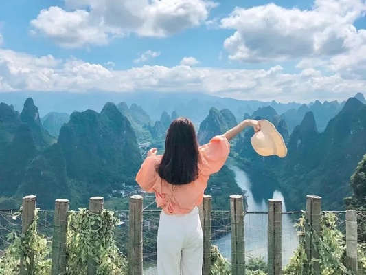 桂林未来10天穿衣建议，四季随机切换，这份穿搭指南请收好